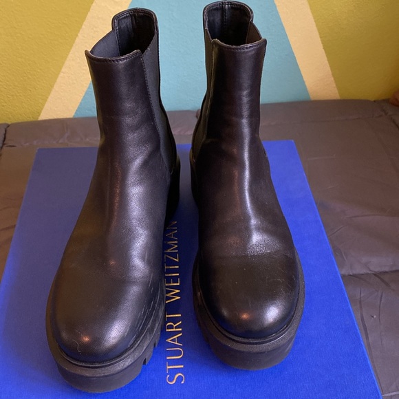 Stuart Weitzman lug boot size 7 - Picture 6 of 10
